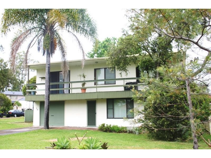 10 Grace Street, Mannering Park NSW 2259