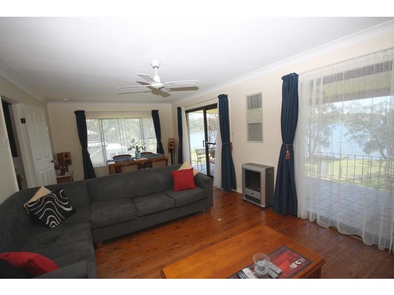 42 Gamban Road, Gwandalan NSW 2259
