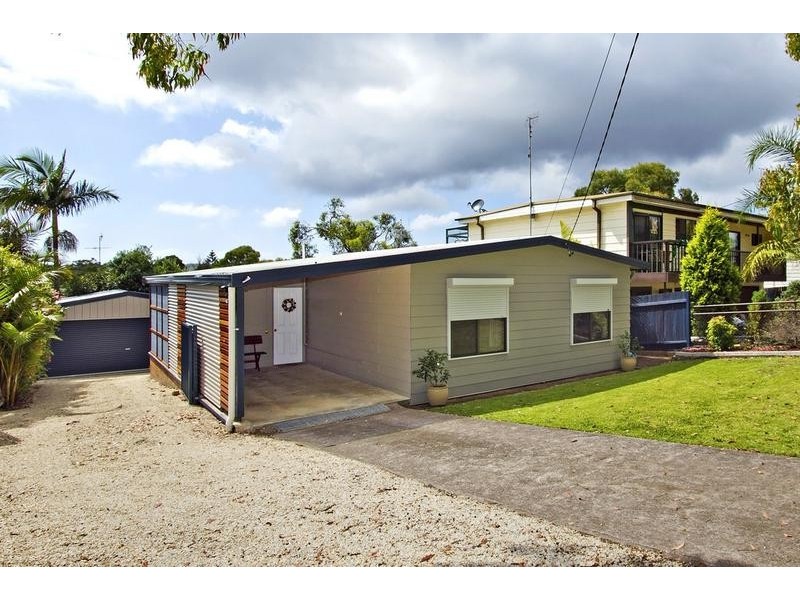 25 Larapinta Street, Gwandalan NSW 2259