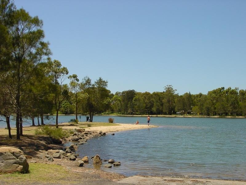 31 Karoola Avenue, Chain Valley Bay NSW 2259
