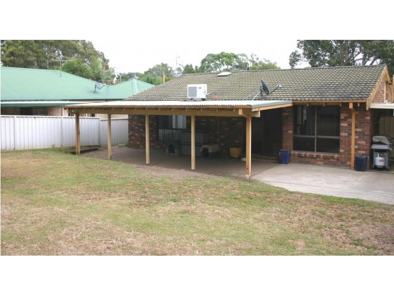 5 Tarwarri Road, Summerland Point NSW 2259
