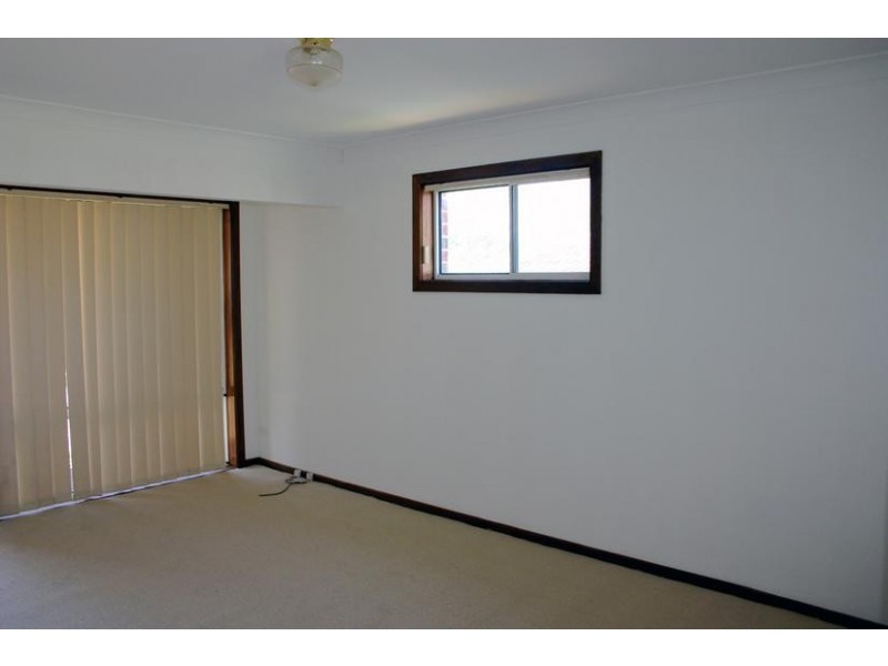 4 Larapinta Street, Gwandalan NSW 2259