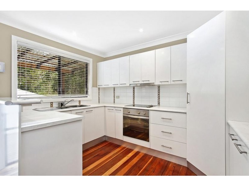 31 Yeramba Road, Summerland Point NSW 2259