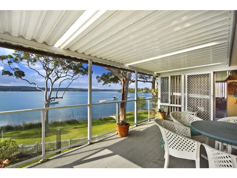 30 Noamunga Crescent, Gwandalan NSW 2259