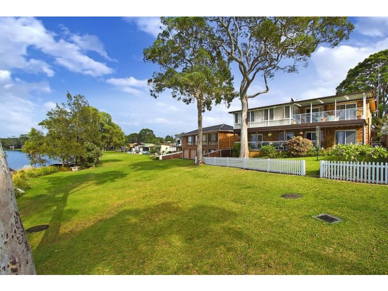 30 Noamunga Crescent, Gwandalan NSW 2259