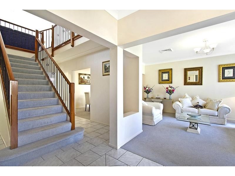 49 Cams Boulevard, Summerland Point NSW 2259