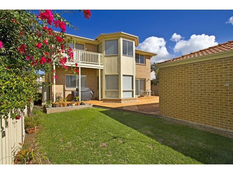 49 Cams Boulevard, Summerland Point NSW 2259
