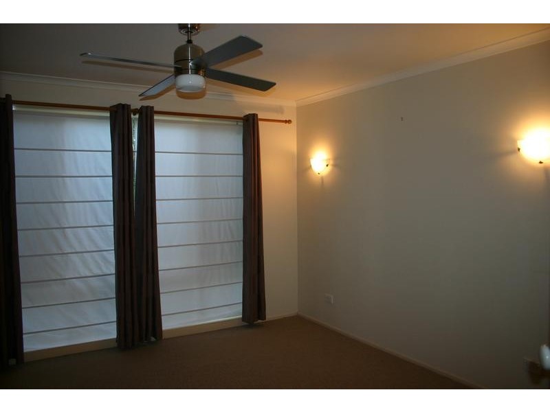 98 Yeramba Road, Summerland Point NSW 2259