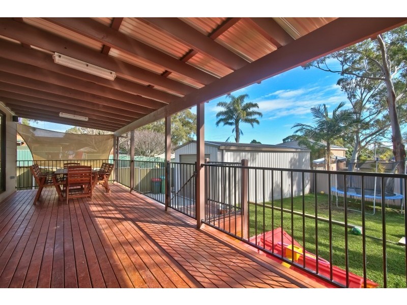 52 Catherine Street, Mannering Park NSW 2259