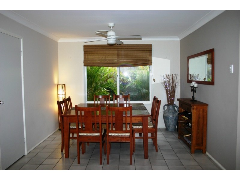 30 Nirringa Road, Summerland Point NSW 2259