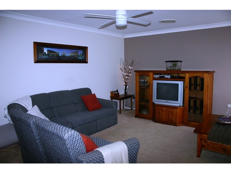 30 Nirringa Road, Summerland Point NSW 2259