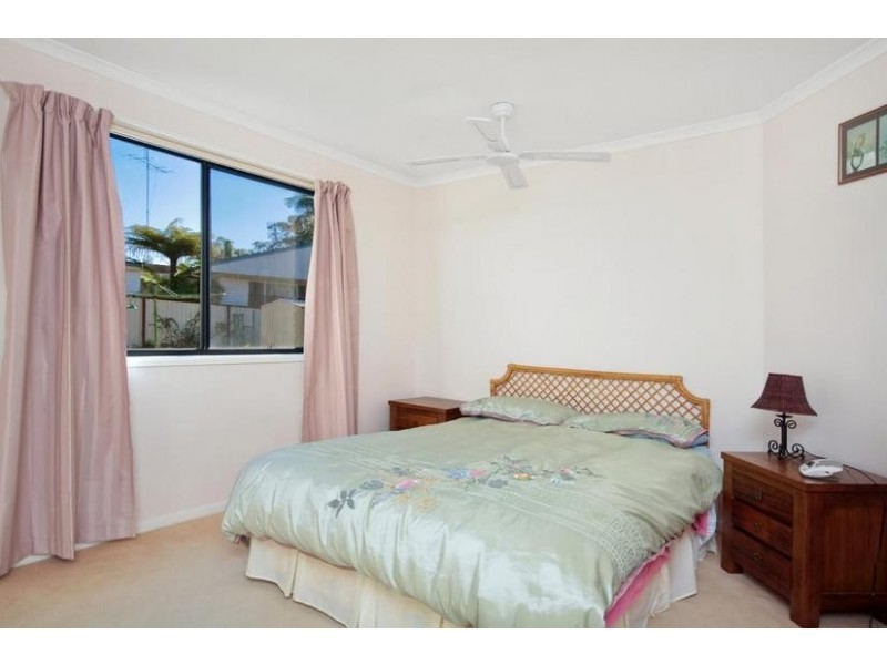 79 Cams Boulevard, Summerland Point NSW 2259