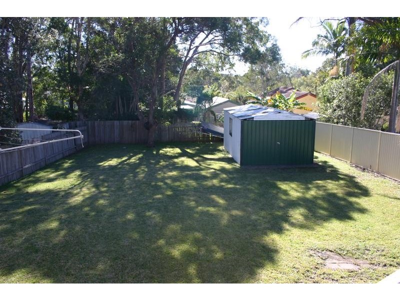 14 Warrina Avenue, Summerland Point NSW 2259