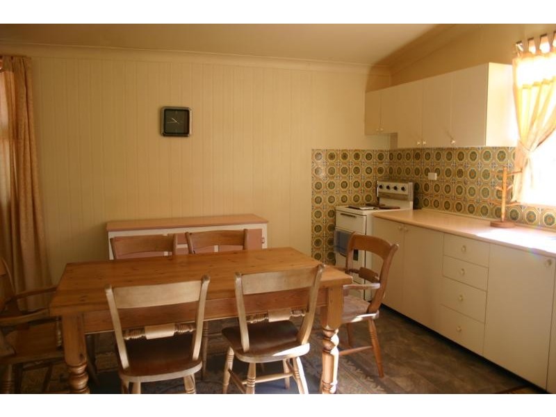 14 Warrina Avenue, Summerland Point NSW 2259