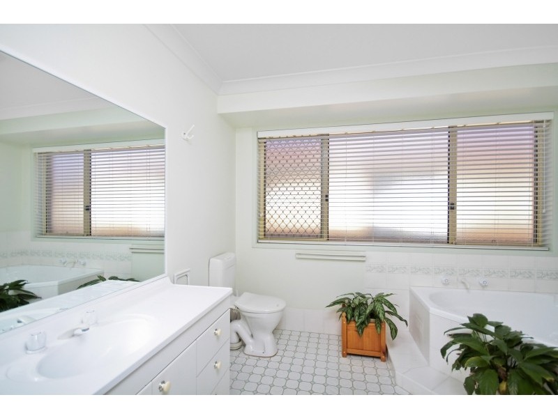 7 Bay Vista Way, Gwandalan NSW 2259