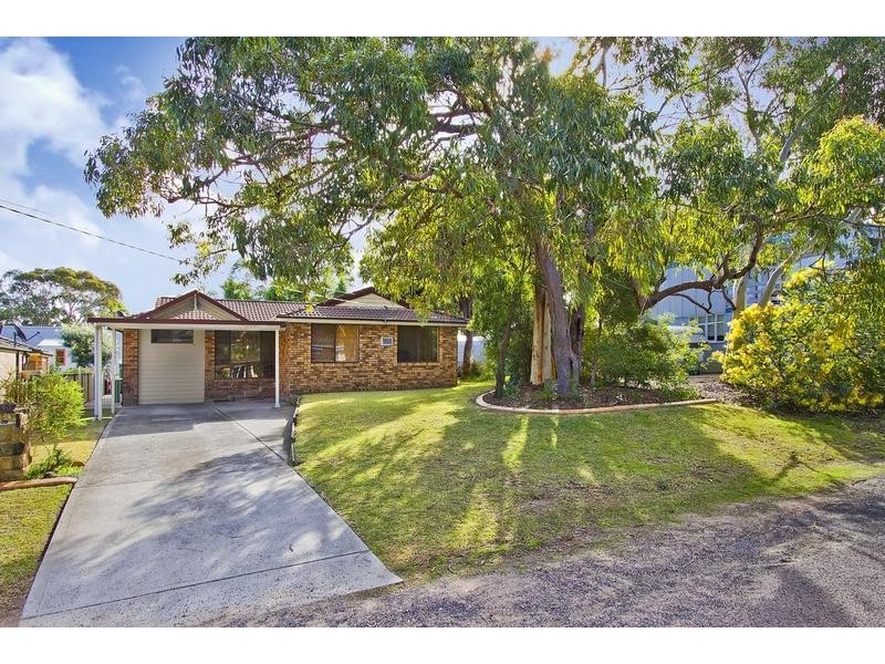 43 Murraba Crescent, Gwandalan NSW 2259