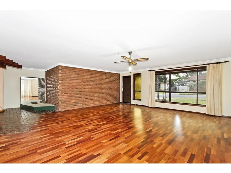 10 Quinalup Street, Gwandalan NSW 2259