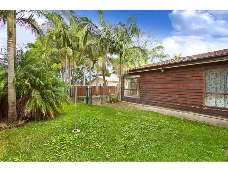 10 Quinalup Street, Gwandalan NSW 2259