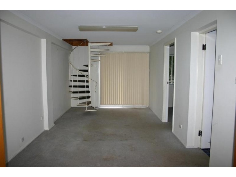 82 Kullaroo Road, Summerland Point NSW 2259