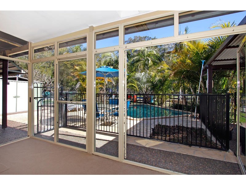 12 Ginganup Road, Summerland Point NSW 2259