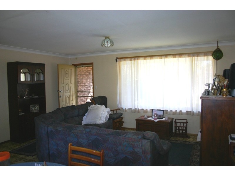 37 Murrumbong Road, Summerland Point NSW 2259