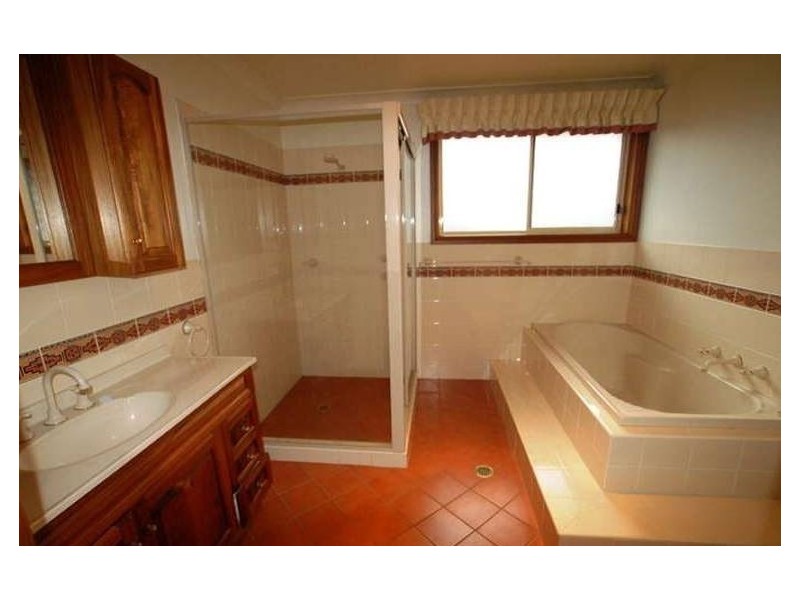 11 Bromley Court, Lake Haven NSW 2263