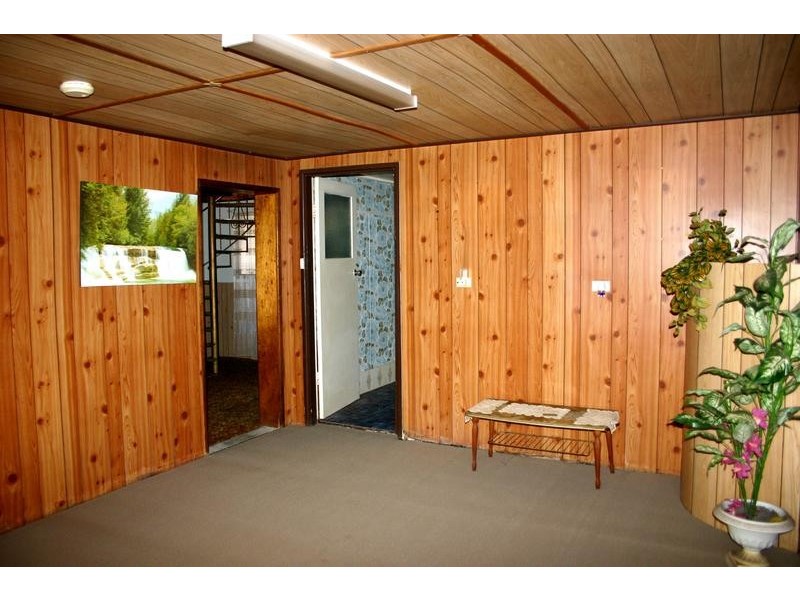 1 Birrabang Avenue, Summerland Point NSW 2259