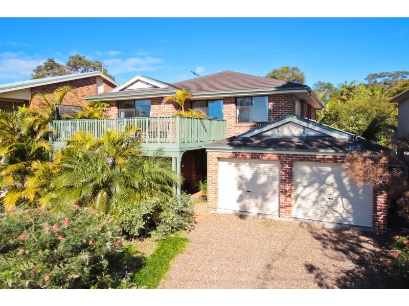 5 Bambury Avenue, Summerland Point NSW 2259