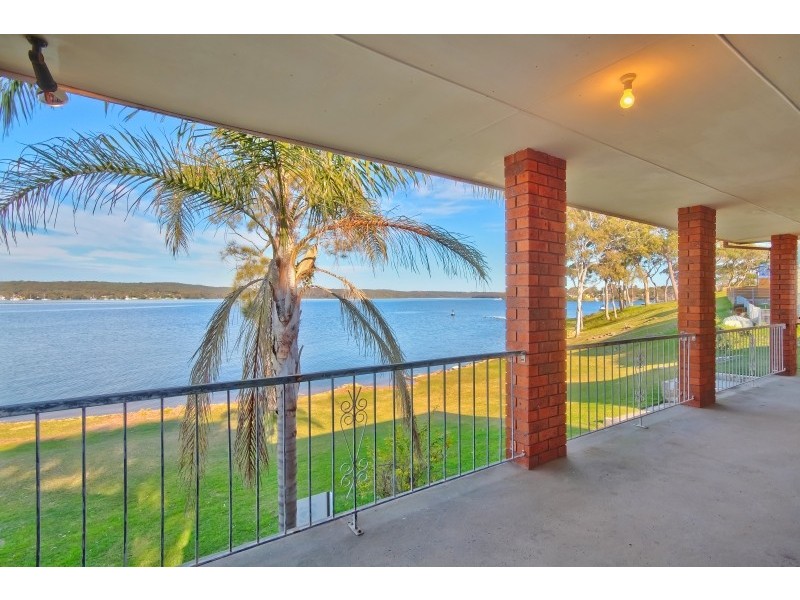 10 Noamunga Crescent, Gwandalan NSW 2259