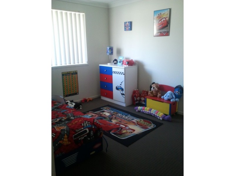 2 Yarra Place, Wadalba NSW 2259