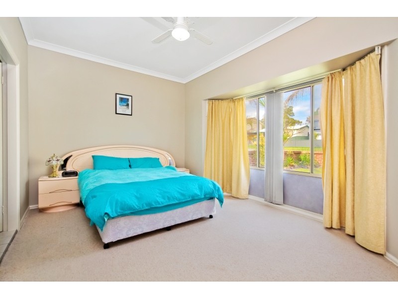7 Collendina Road, Gwandalan NSW 2259