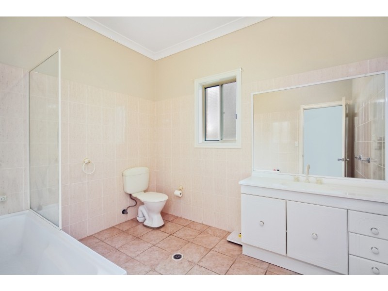 7 Collendina Road, Gwandalan NSW 2259