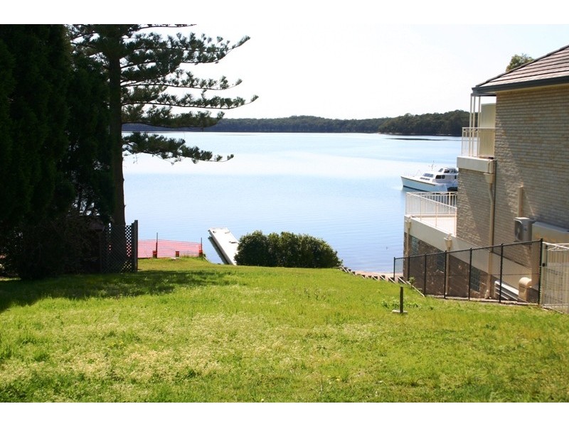 53A Gordon Avenue, Summerland Point NSW 2259