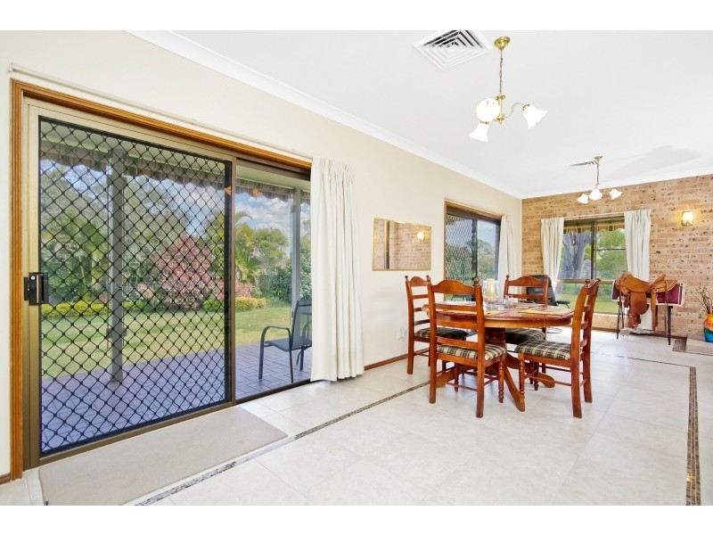 30 Findlay Avenue, Chain Valley Bay NSW 2259