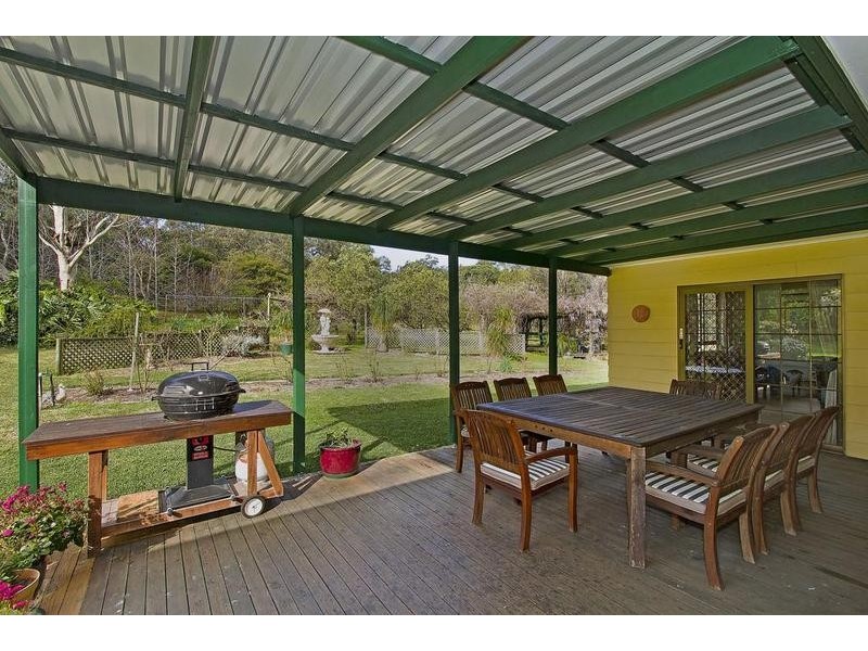 170 Cams Boulevard, Summerland Point NSW 2259