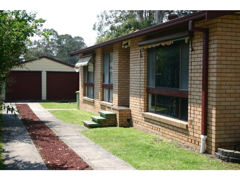 29 Gymea Crescent, Mannering Park NSW 2259