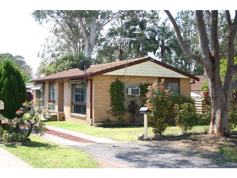 29 Gymea Crescent, Mannering Park NSW 2259