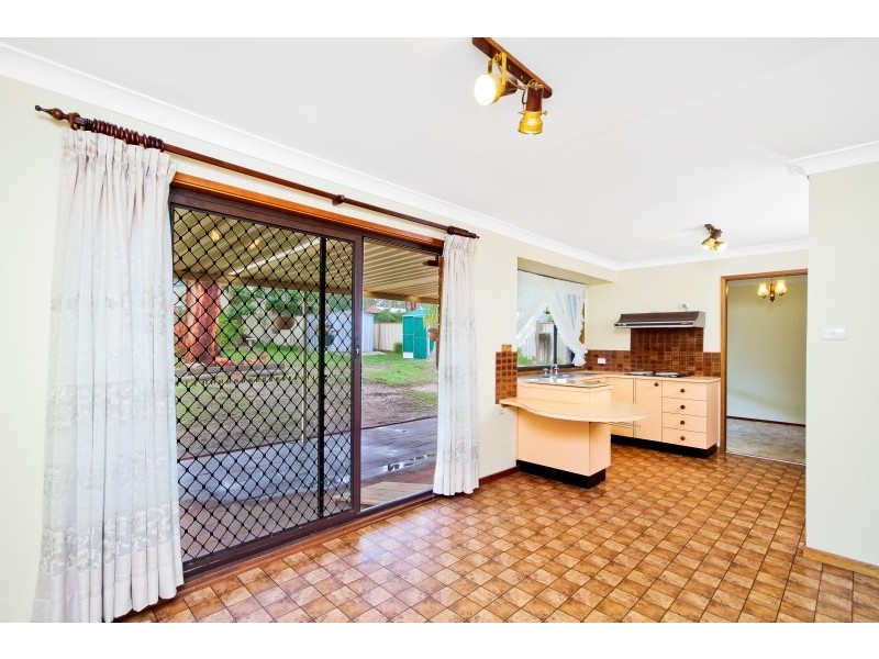 51 Catherine Street, Mannering Park NSW 2259