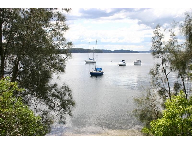 14 Eucla Road, Gwandalan NSW 2259