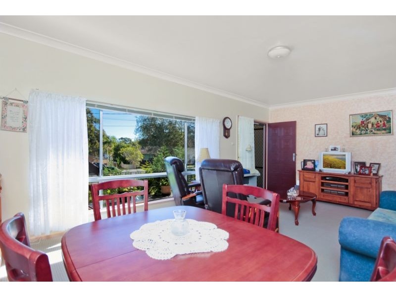 21 Tarwarri Road, Summerland Point NSW 2259