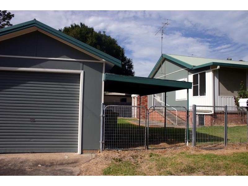 56 Vales Road, Mannering Park NSW 2259
