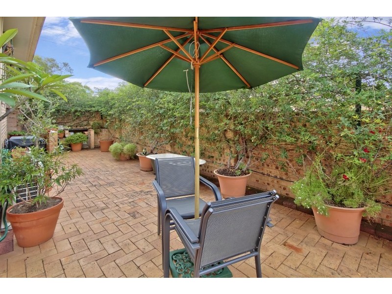 2 Omega Avenue, Summerland Point NSW 2259