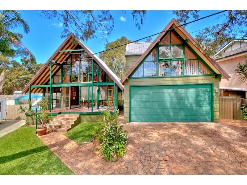 65 Lloyd Avenue, Chain Valley Bay NSW 2259