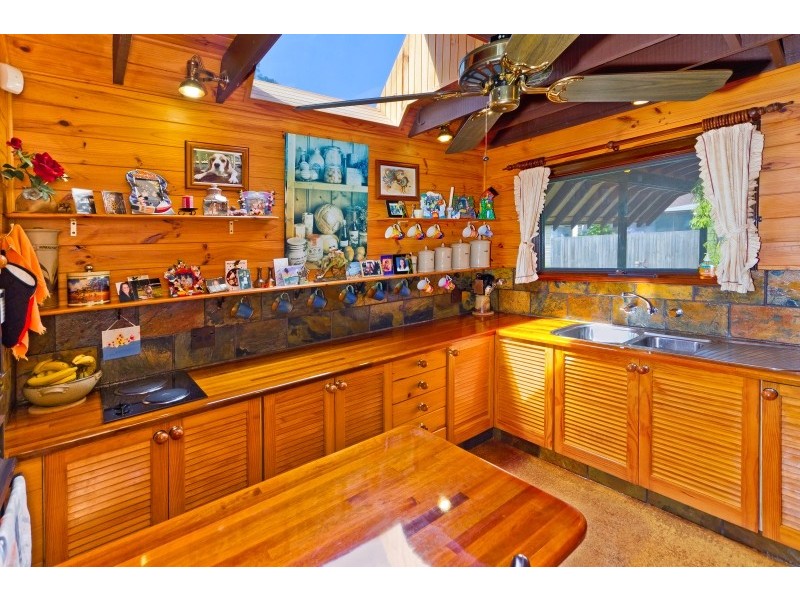 65 Lloyd Avenue, Chain Valley Bay NSW 2259