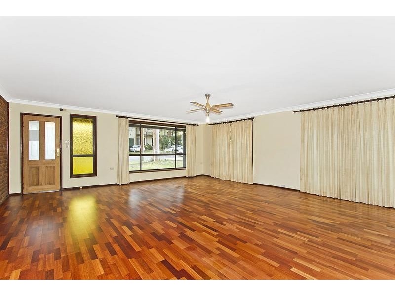 10 Quinalup Street, Gwandalan NSW 2259