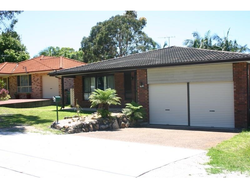 10 Quinalup Street, Gwandalan NSW 2259