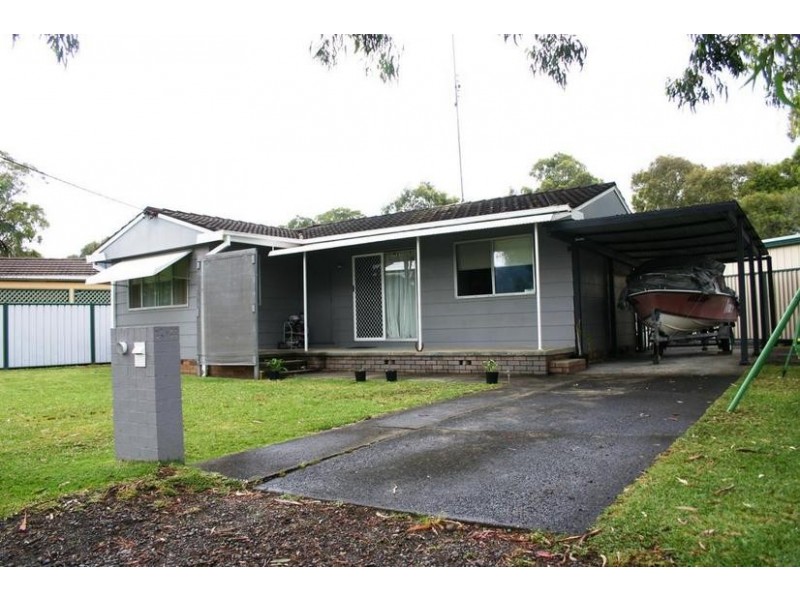 19 Gymea Crescent, Mannering Park NSW 2259