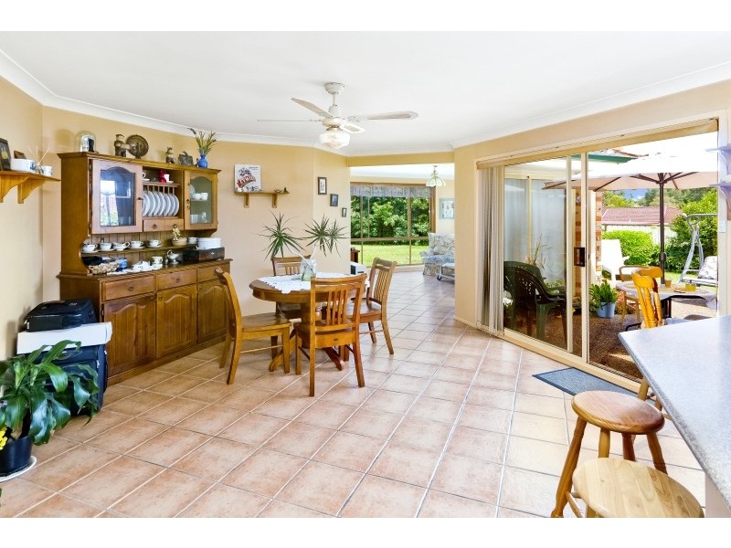 5 Elder Close, Kanwal NSW 2259