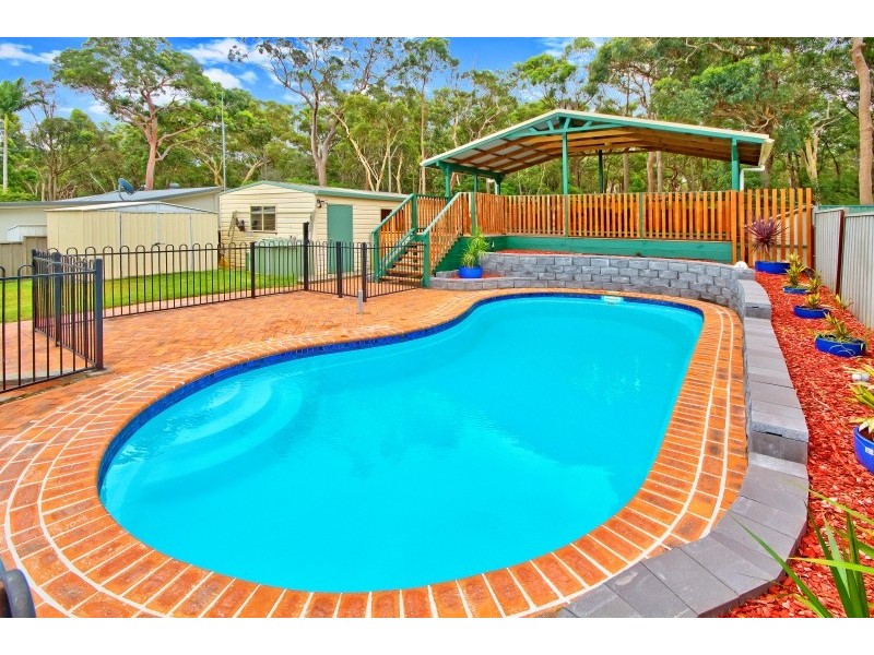 33 Asquith Avenue, Windermere Park NSW 2264