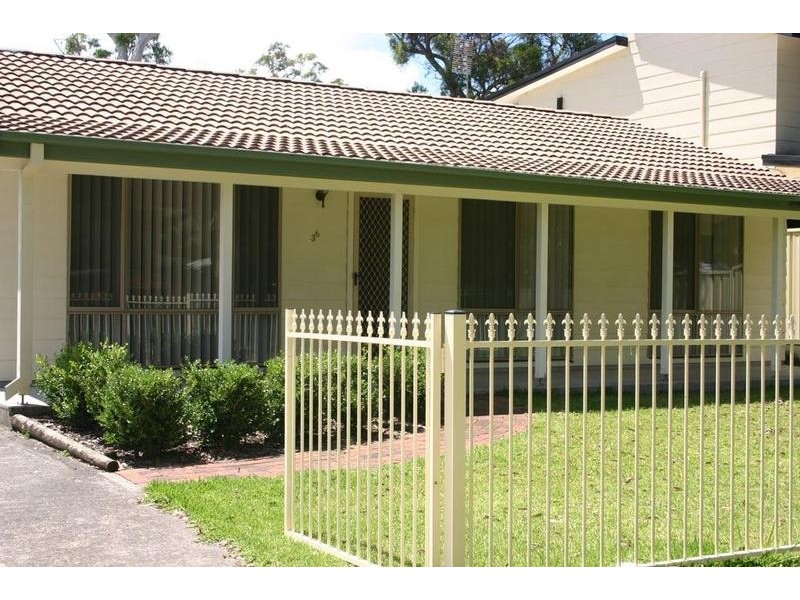 36 Findlay Avenue, Chain Valley Bay NSW 2259